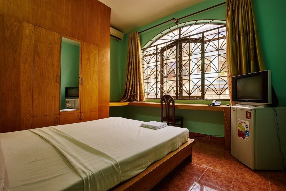 Ha Vy Hotel Хошимін Екстер'єр фото