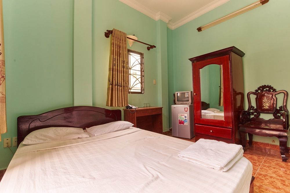 Ha Vy Hotel Хошимін Екстер'єр фото