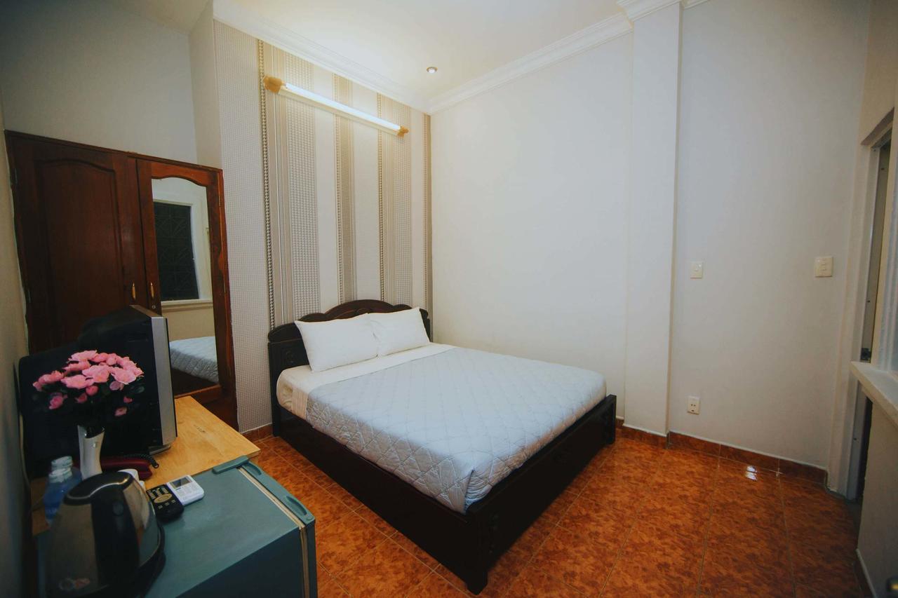 Ha Vy Hotel Хошимін Екстер'єр фото